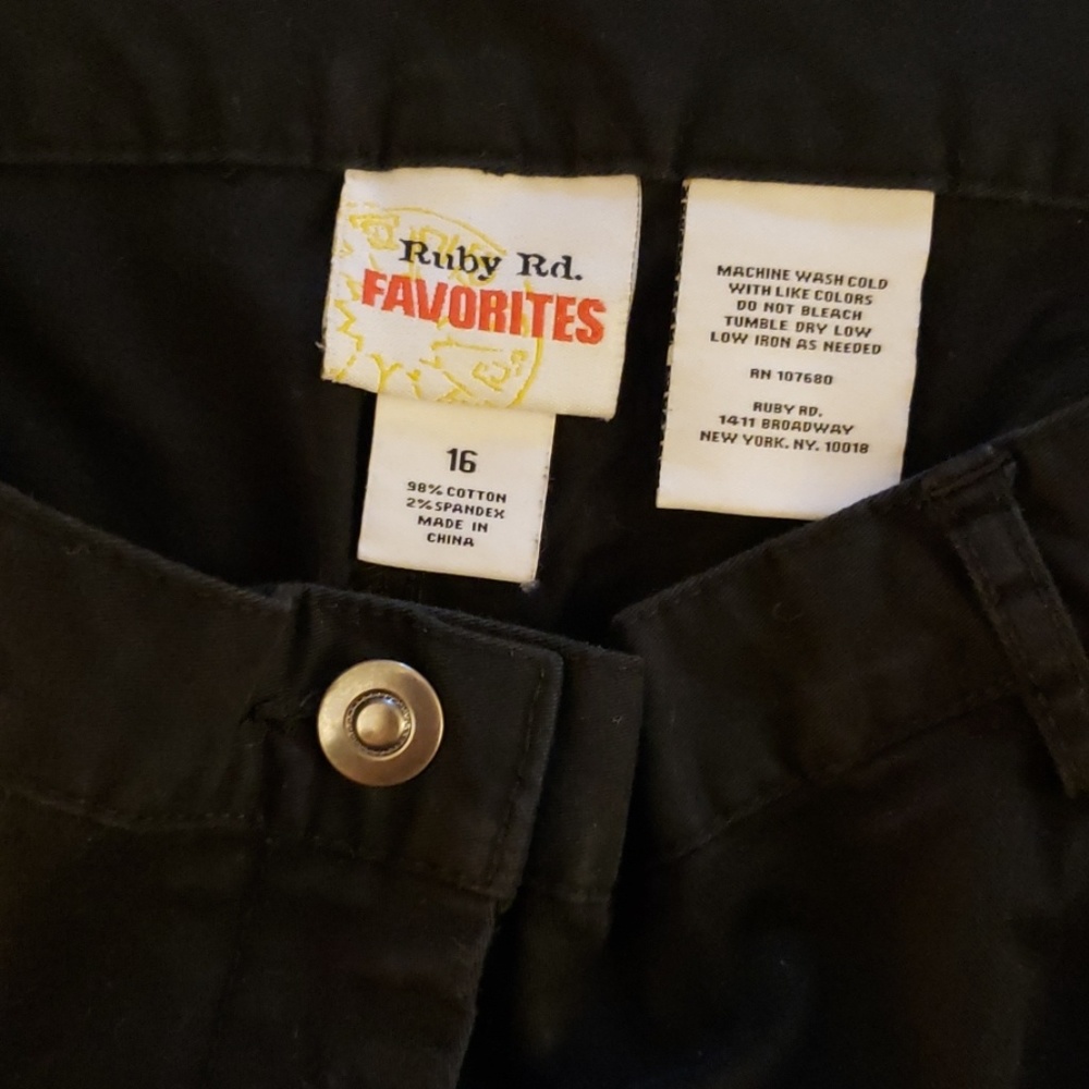 Ruby Road Capris - image 3